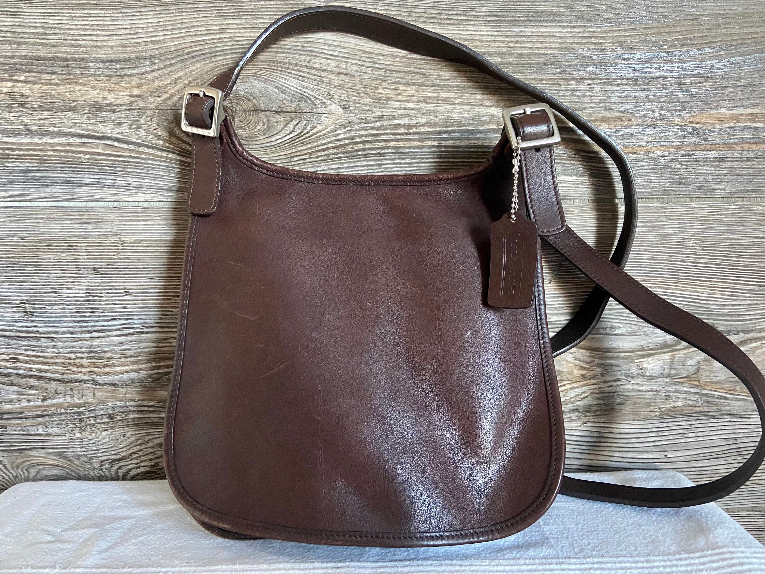 Vintage COACH 9131 Brown Leather Legacy Saddle Crossbody Bag Ship 