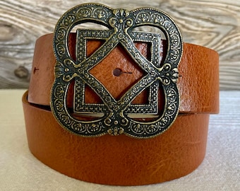Olga Santini Genuine Italian Leather Western Brown Flower  display picture 3