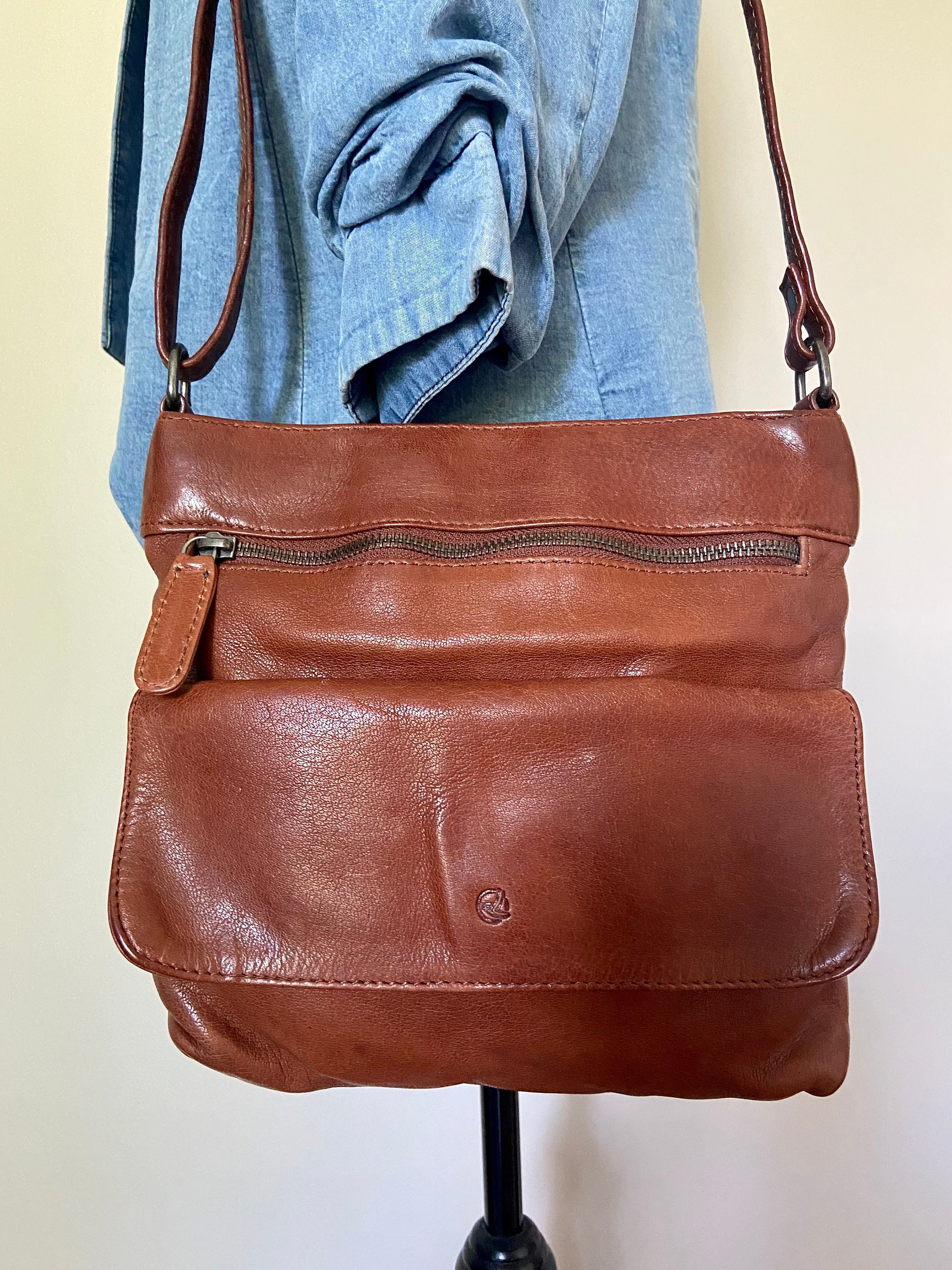 Vintage Antonio Valeria Brown Distressed Leather Crossbody Shoulder Bag Ship Free