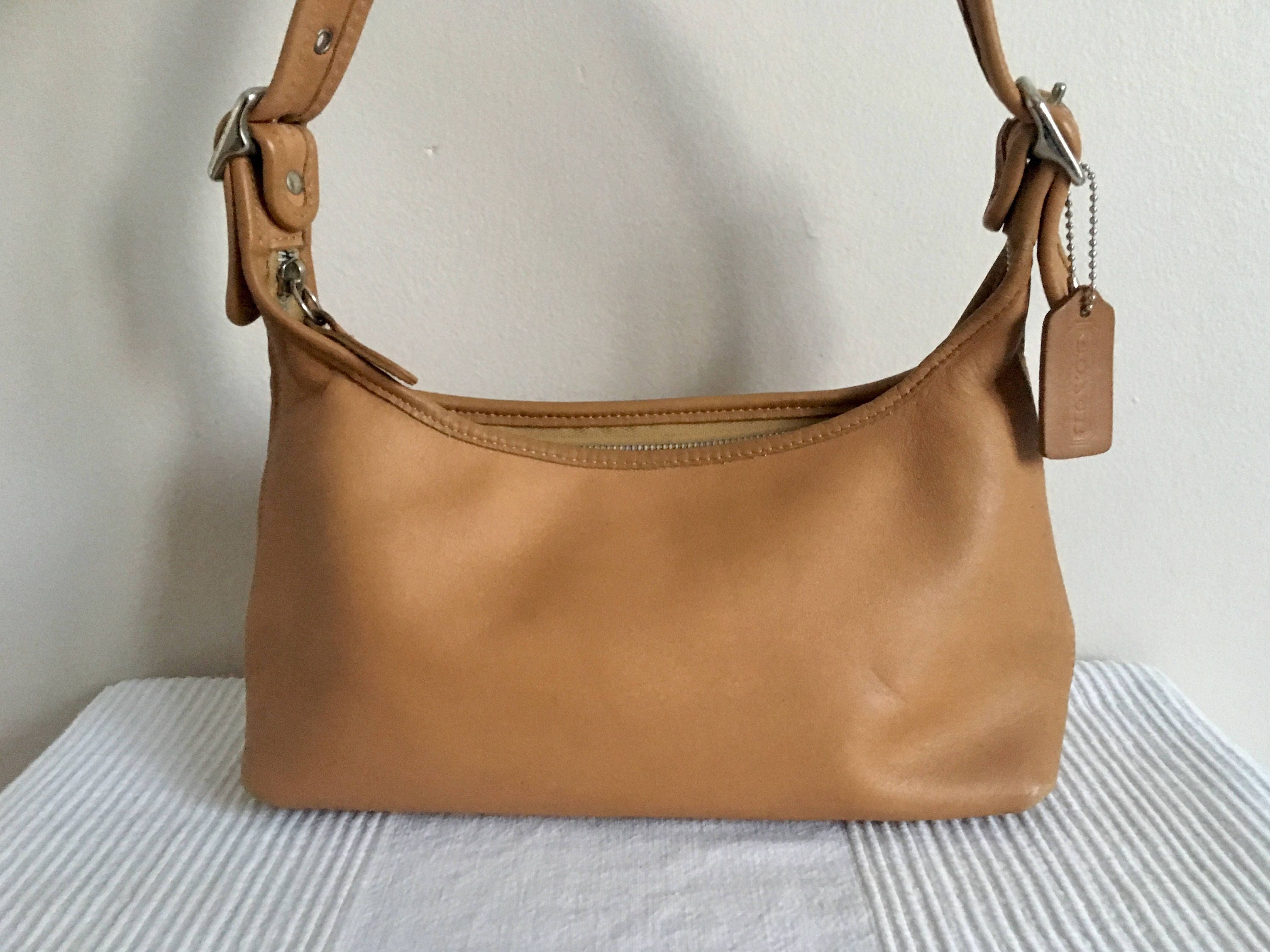 Vintage COACH 9059 Camel Brown Leather Legacy Small Hobo Shoulder