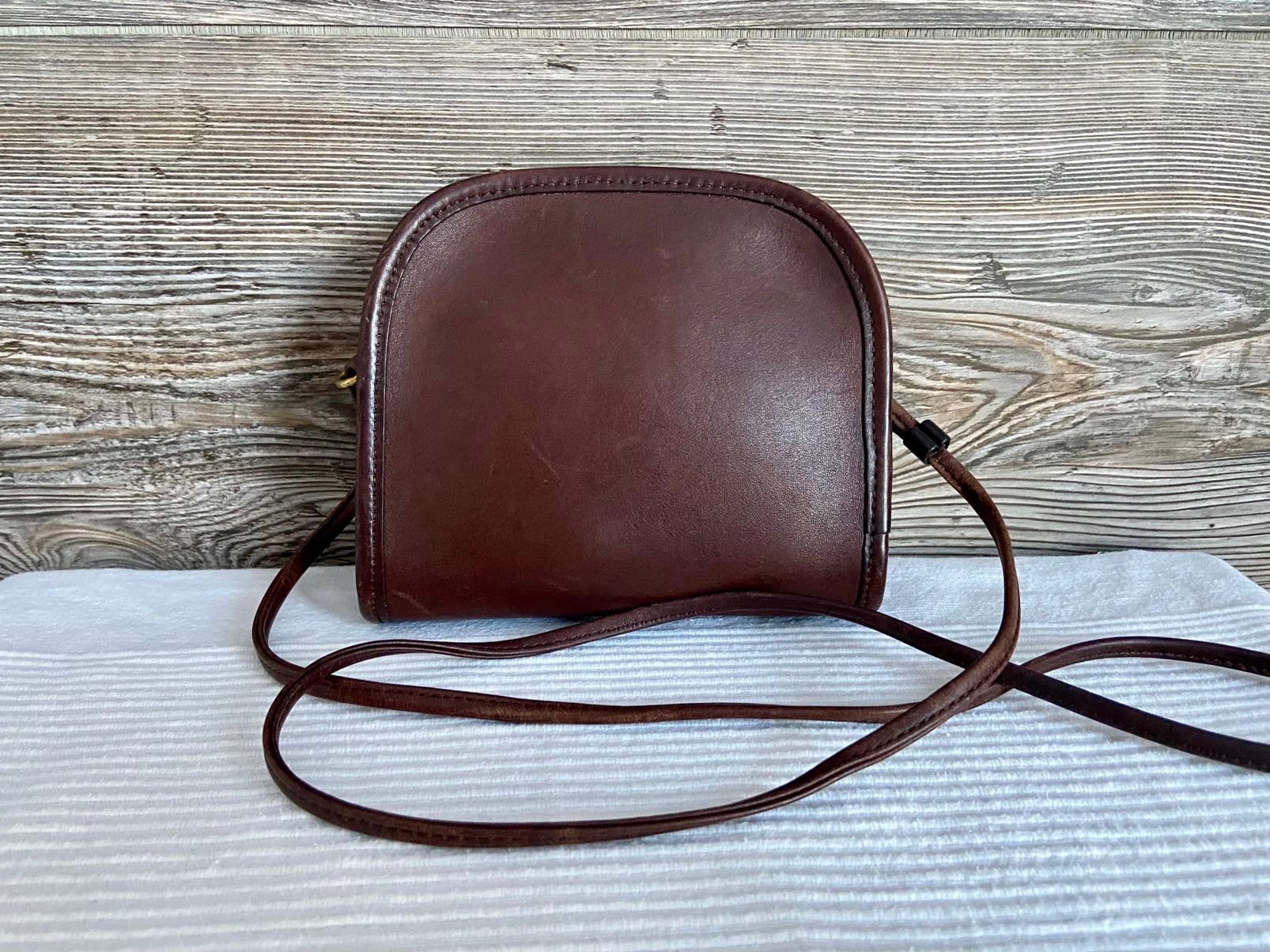 Vintage COACH Abbie 9017 Brown Leather Crossbody Small Shoulder