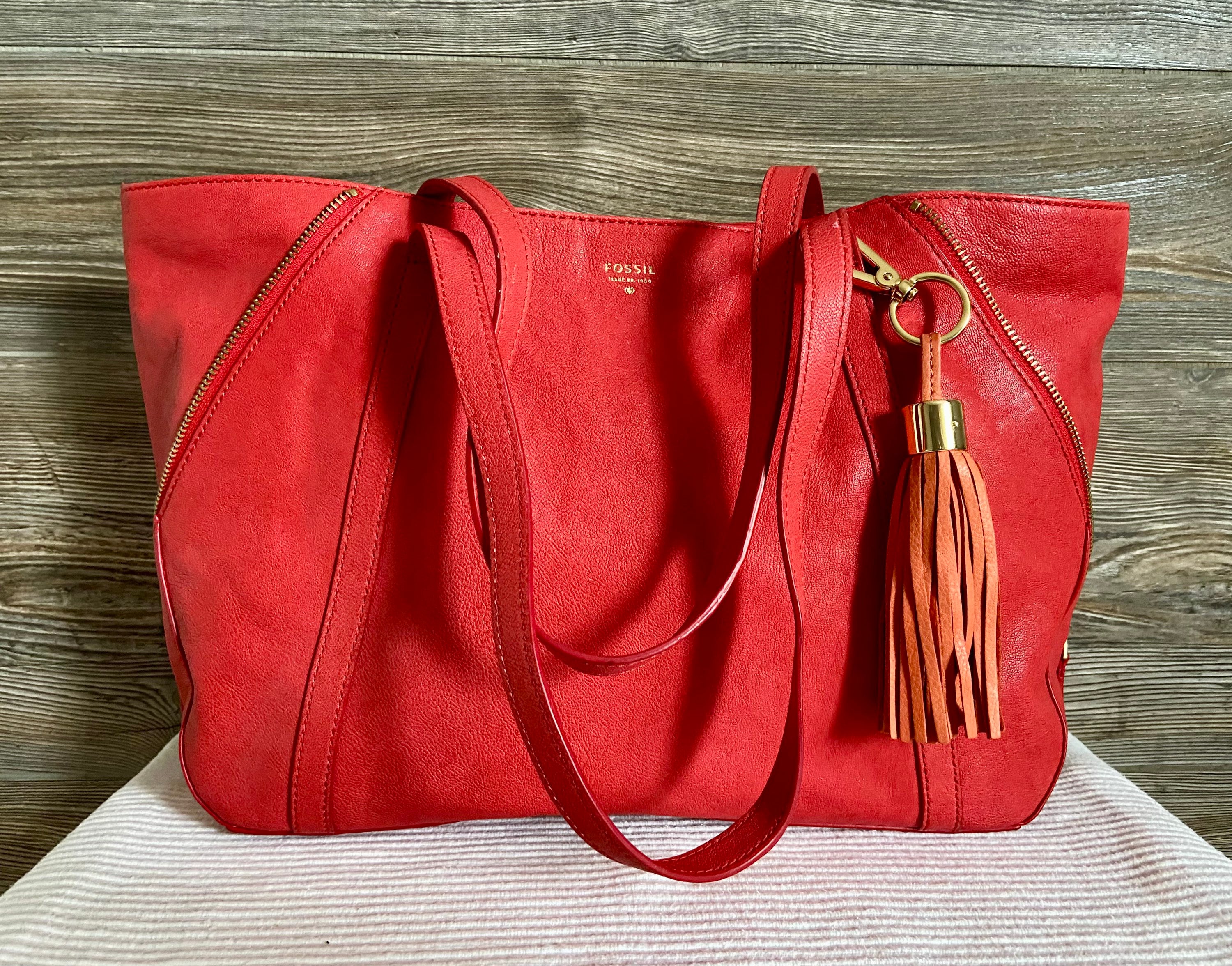 fossil sydney tote