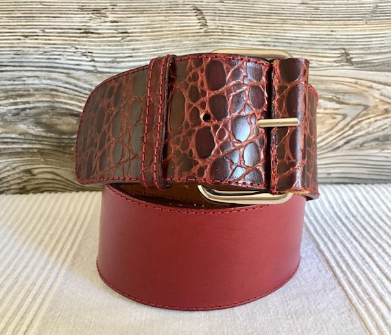 Vintage BENETTON Raspberry Red Leather Wide Ladies Belt - Etsy display picture 2