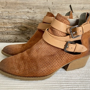 Vintage Kenneth Cole Ankle Women Boots Size 6.5 Ship Free