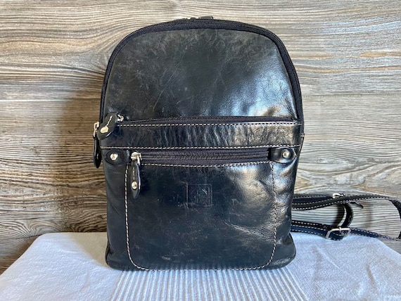 Vintage GIANI BERNINI Leather Black Backpack Shou… - image 1