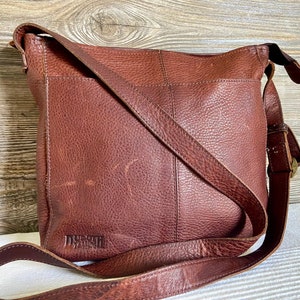 Vintage DULUTH Trading Black Pebbled Leather Saddle Sling Crossbody Shoulder Bag Ship Free Etsy