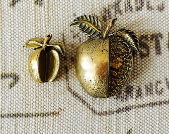 Vintage ZENTALL Gold Tone Brass 3D Apple Shape Brooch Pin Set Unique