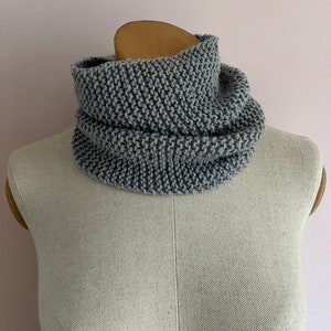 100% British wool knitted snood silver grey