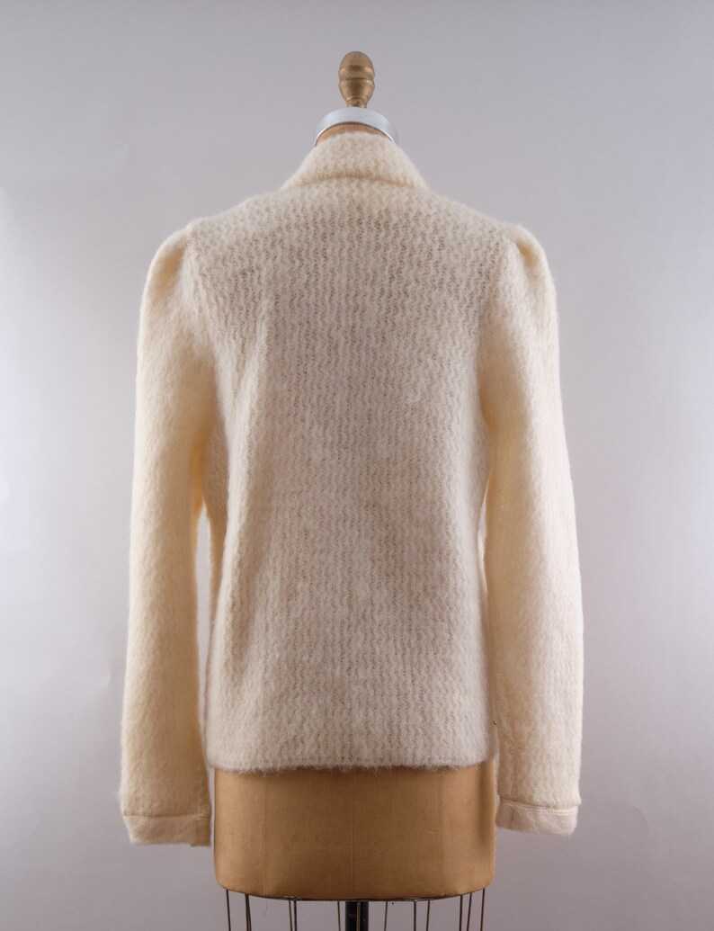 Vintage Alafoss Iceland Pure Virgin Wool Ivory Cardigan Medium image 9