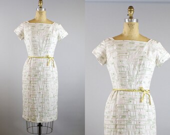 50s Embroidered Dress White Cotton Wiggle Dress Pink Embroidery Small