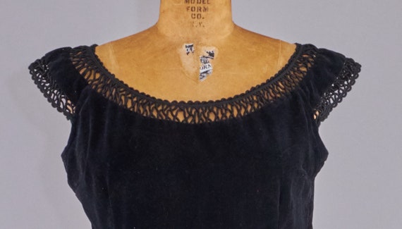 Vintage 50s Black Velvet Evening Blouse Top Small - image 2