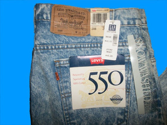 levis price tag