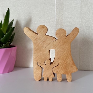 Wooden Family puzzle of 3, Father's Day gift, Mother's Day, Gift to parents Family keepsake gifts Family 3 person puzzle, Nursery baby gift