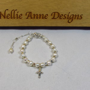 Baby Bracelet, Childrens Jewelry, Confirmation Bracelet, Baptism Bracelet, Pearl Bracelet, Handmade, Hand Crafted
