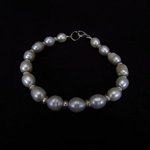 Freshwater Pearl Bracelet/ Pearl Bracelet/ Handmade Pearl Bracelet/ Hand Crafted Freshwater Pearl Bracelet/ Natural Pearl Bracelet