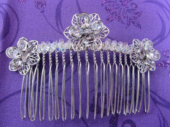 Swarovski Crystal Flower Bridal Hair Comb: Sterling Silver  display picture 2