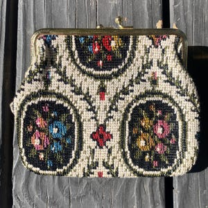 floral vintage tapestry carpet coin purse bag