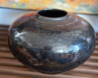 Yukio Onaga studio pottery vase