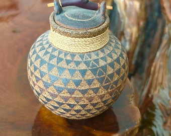 Larry Richmond Vintage studio pottery vase