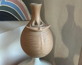 Robert Maxwell Critter Sake Pour, Mid Century Modern Pottery