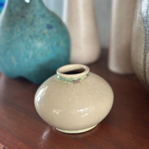 Rose Dodds, Studio Pottery Mid Century Modern, weedpot vase