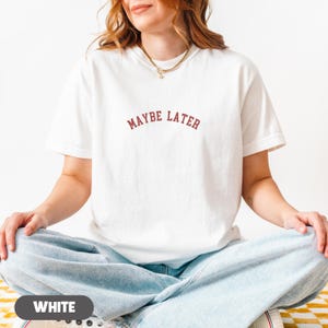 Sarcastic Mom Shirt, Mom Humor Tee, Overstimulated Mom Tshirt, Funny Exhausted Teacher Gift, Minimal Comfort Colors Tee, Unisex Relaxed Fit Bild 6