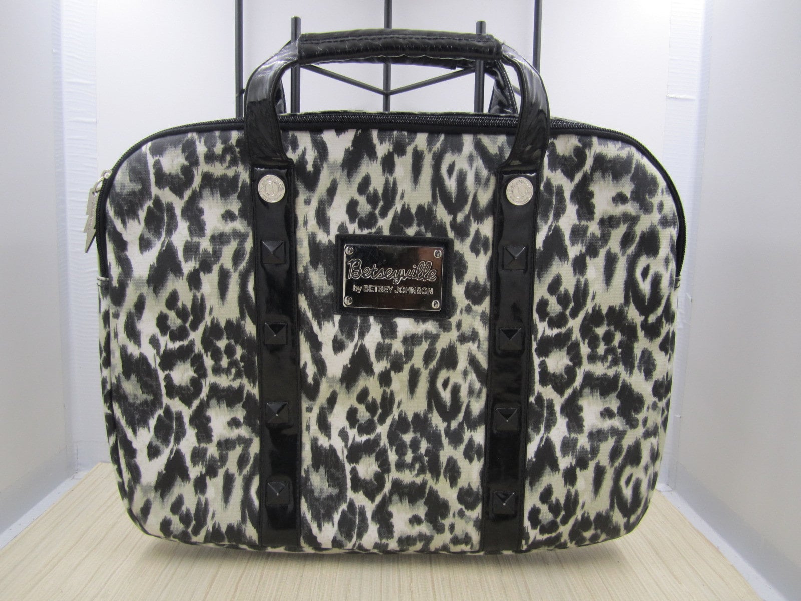 Betseyville luggage hotsell
