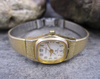 Cardinal vintage ladies watch