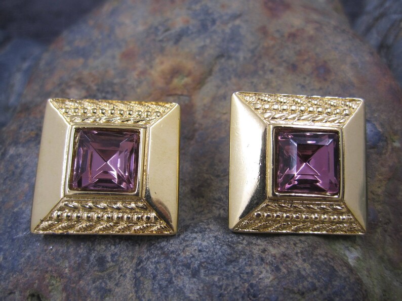 Beautiful Monet Vintage purple amethyst rhinestone clip earings
