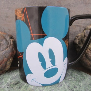 Disney Store Mickey Mouse Blue Large 16 oz Mug Coffee Cup Faces/Moods of  Mickey