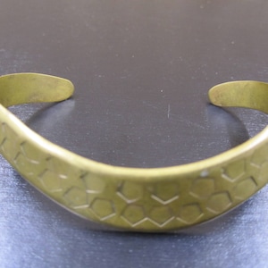 A very stylish curvy brass hammered narrow cuff image 1