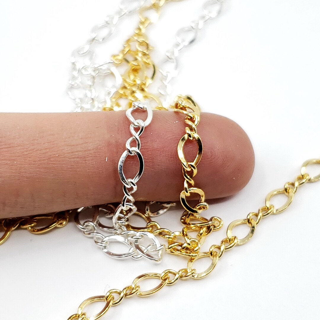 オーダー 4.5mm X 6.8mm Figure 8 Flat Curb Chain, 14k Gold Filled or