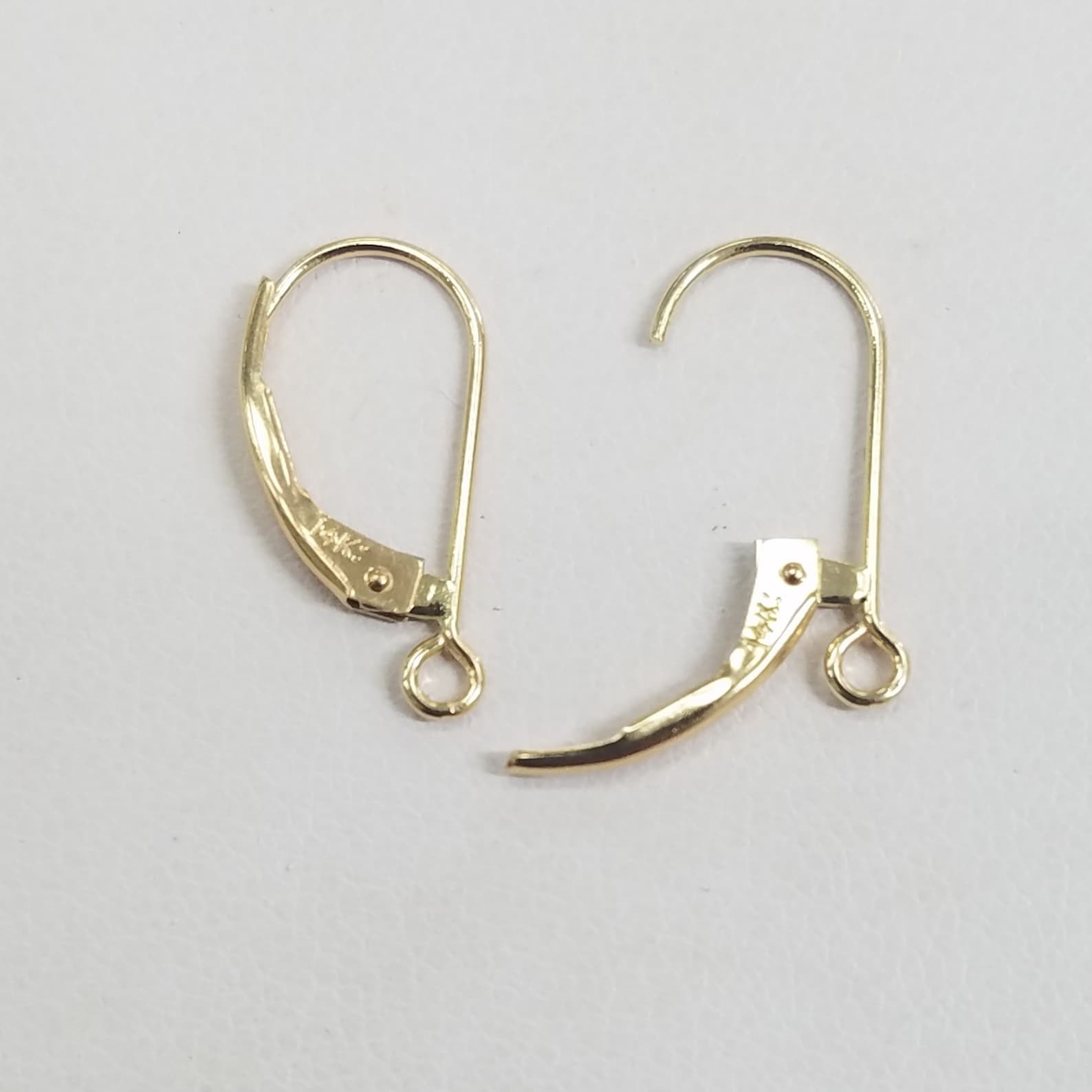 14K Solid Gold Lever Back Light Weight 22 Gauge 1 Pair Etsy Canada
