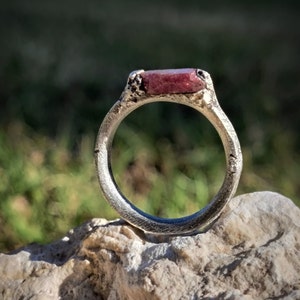 Rough Ring With Raw Ruby Stone, Sterling Silver oxidize ring, Sandcasting Rough Texture Ring, Rustic Jewelry Handcrafted Ring with Raw stone