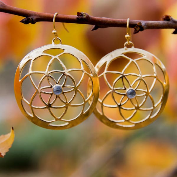 Sacred geometry earrings, seed of life, Labradorite earrings, 24K gold plated