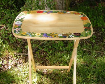 Reclaimed beech table with decorative border