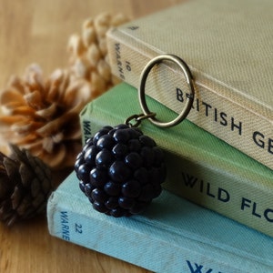 By the Shed Blackberry Bramble Hedgerow Keyring - Fruit - Vegetables - Gardening - Gift - The Good Life - Vegetarian Gift - Key Chain, Charm