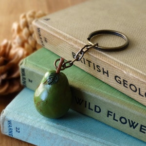 By the Shed Pear Green Keyring - Fruit - Vegetables - Gardening - Gift - Unique Present - Orchard - Jewellery - Cider Makers, Pearshaped!