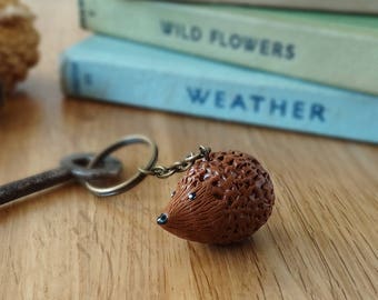 By the Shed Hedgehog Keyring - Brown - Autumn, Animal, Erinaceinae, Gift, Present - Good Life - Garden, Pet, Hibernate, Hedgie - Wildlife