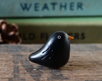 By the Shed Blackbird Pin Badge - Lapel Badge - Tie Pin - Garden Birds - Fruit - Allotment - Bird Watching - Garden Gift - Quirky - Gift