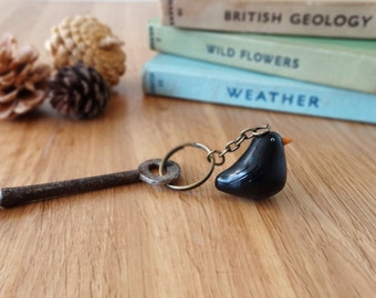 By the Shed Black Bird Keyring - Blackbird - Garden Birds - Gardening - Gift, Present - Good Life - Countryside, Landscapes - Charm, Chain