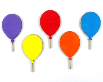 Wooden motifs balloons