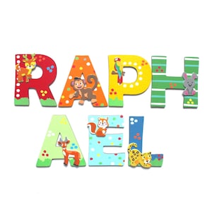 Letras de madera para puerta de habitación infantil, animales a juego con el nombre, letras de madera individuales, letras para habitación infantil, letras de madera con nombre