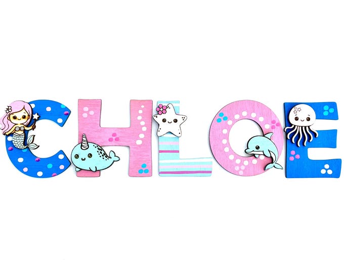 Personalized wooden name letters for a child's room | Custom name with sea creatures | Baby door sign | Gift for a newborn girl |