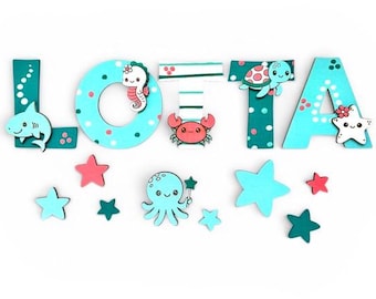 Personalized wooden name letters for a child's room | Custom name with sea creatures | Baby door sign | Gift for a newborn girl |