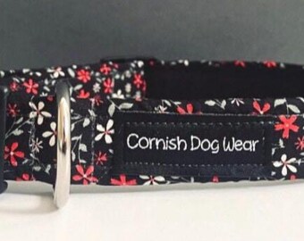 Night Daisy Fabric Dog Collar Fully Lined