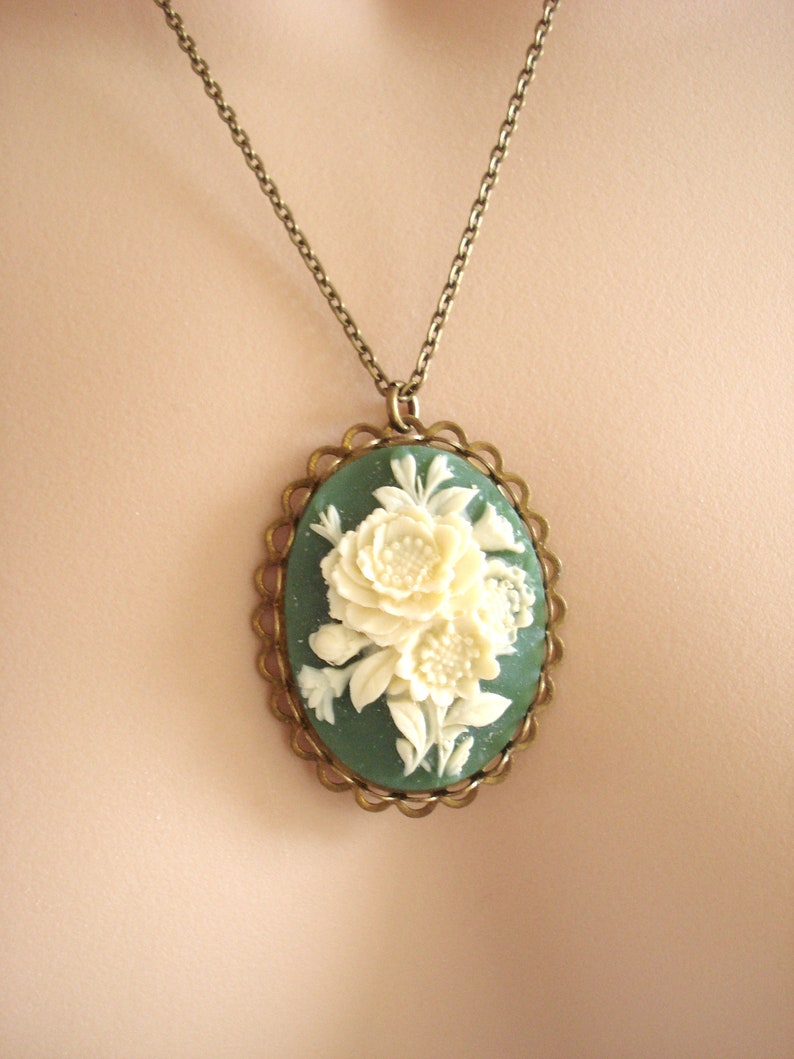 Antiqued Filigree Pendant Vintage Inspired Victorian Green Cameo Necklace Vintage Flower Cameo Gift for Her Cream Floral Roses Necklace