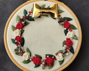 Christmas Bell And Roses Wreath Holiday Home Decor 4 Inch Hand Embroidered Hoop. gift for her/ holiday gift / holiday decor