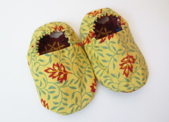 baby slippers size 2