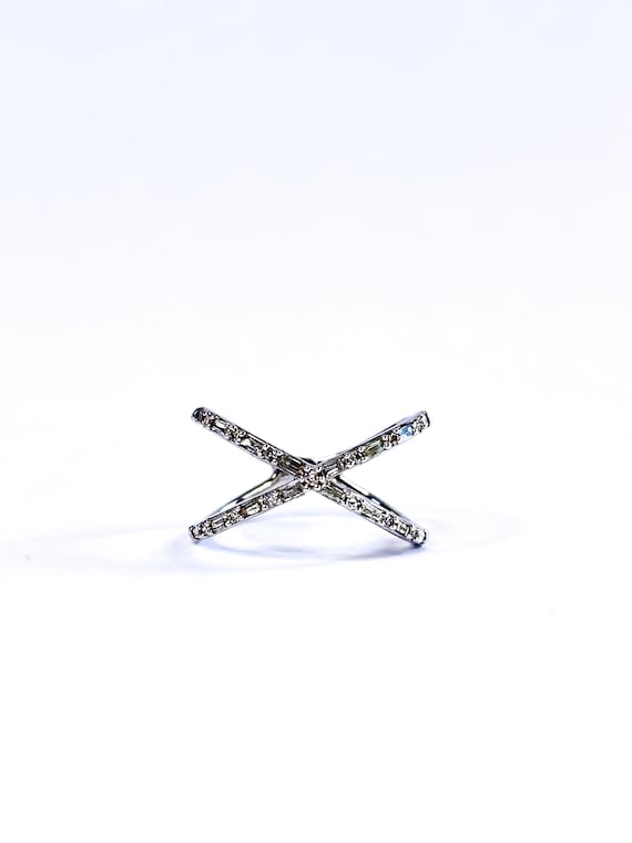 14k White Gold Diamond Criss Cross Ring X Ring